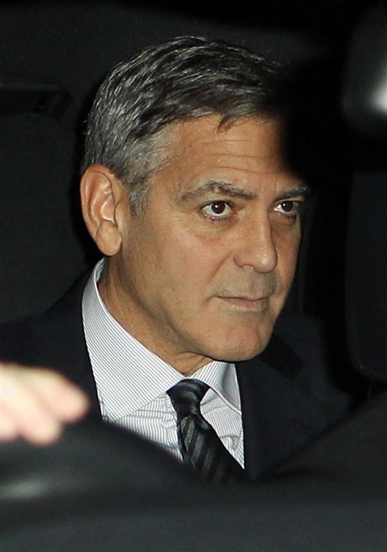 Inside Mr and Mrs Clooneys English wedding bash